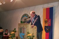 Prsentation der Chronik von Bischofshofen: Vizebrgermeister Lorenz Weran-Rieger