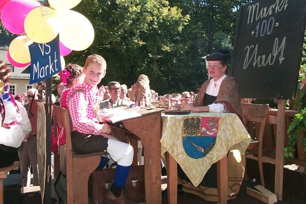 Volksschule Markt